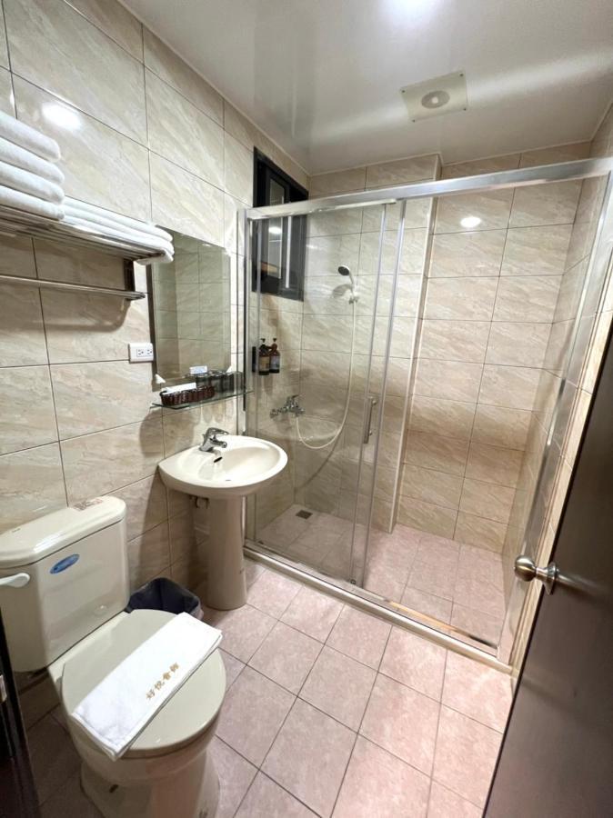 Haoyue Hotel جينتشينغ المظهر الخارجي الصورة